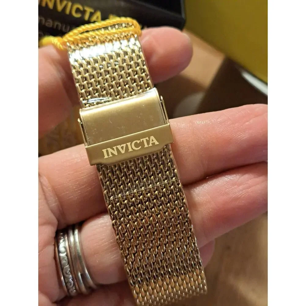 Invicta pro diver